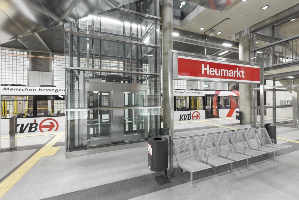 Nord-Süd Stadtbahn Köln, Haltestelle Heumarkt, Architekt: Prof. Ulrich Coersmeier